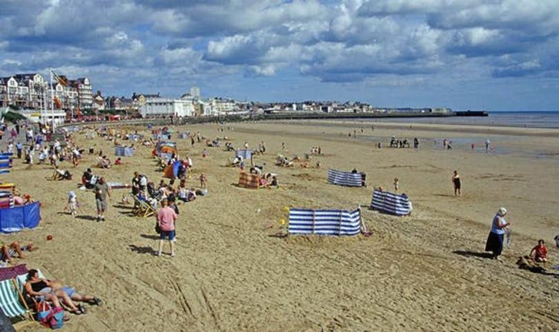 Kittiwake Number 4 - Town Centre & Spacious Bridlington Exterior photo